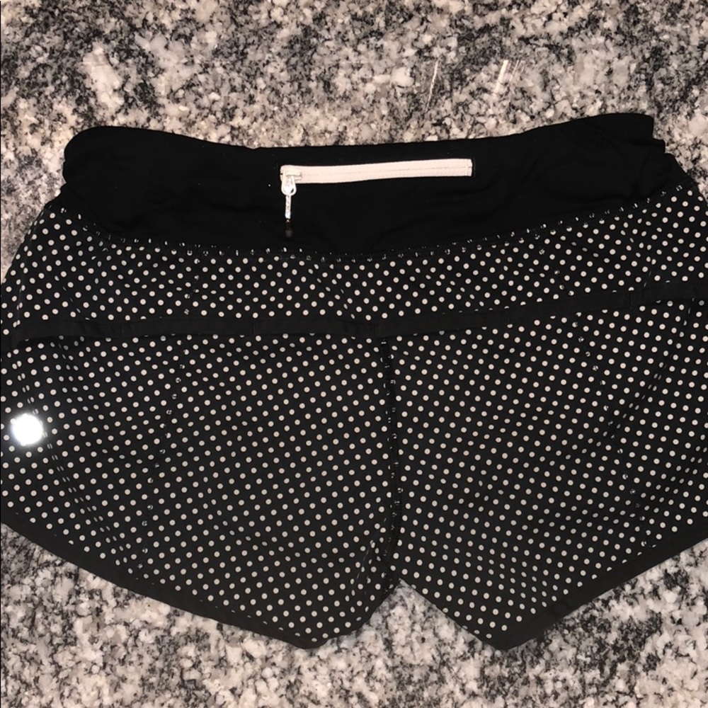 lululemon shorts (size 4)